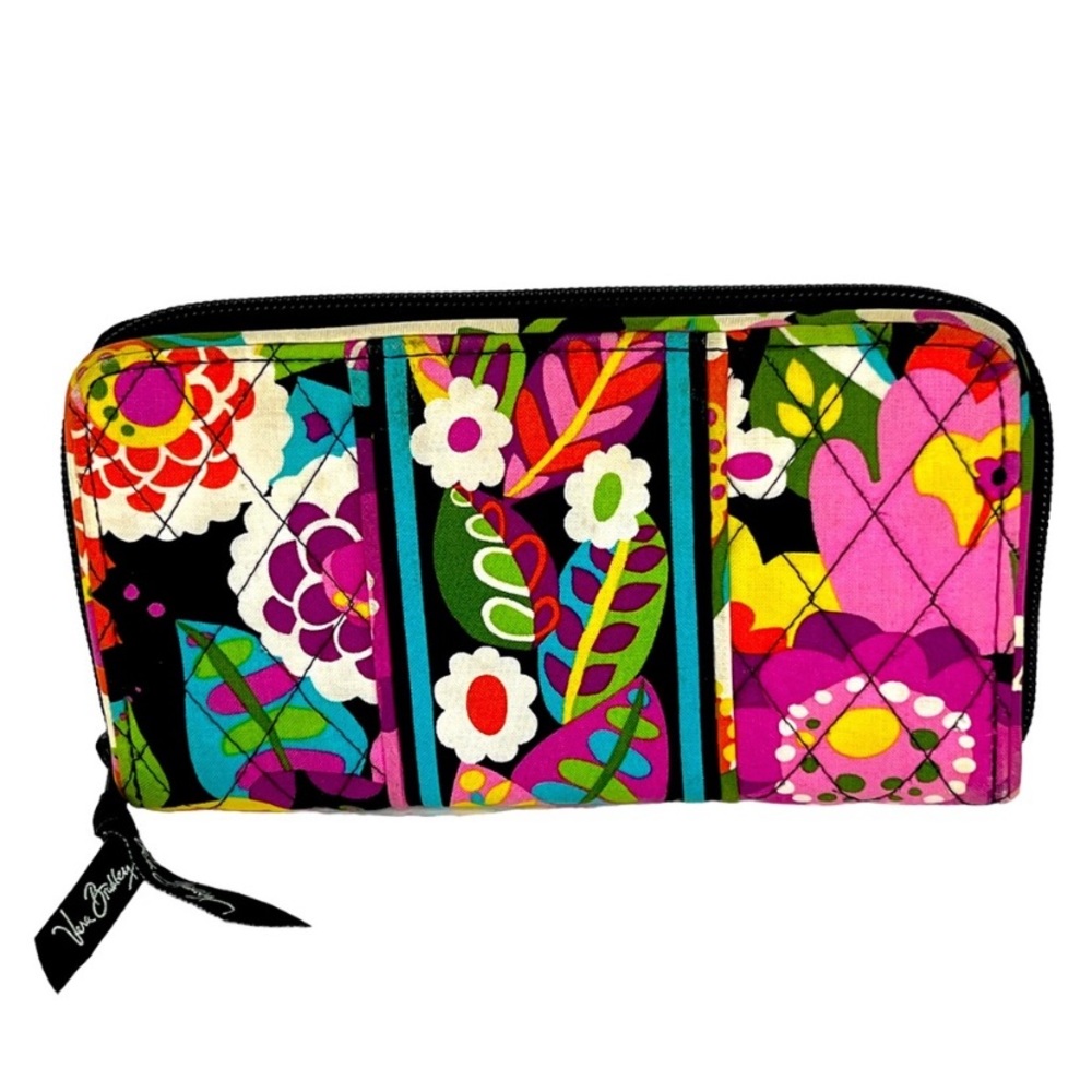Vera Bradley 2012 print VaVa Bloom zip around Quilted  Wallet 6”L x4”